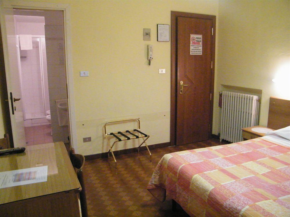 Hotel Alba Torino Kültér fotó